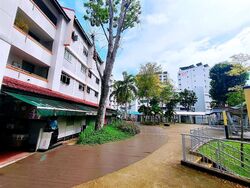 Hougang Avenue 1 (D19), Shop House #603616811